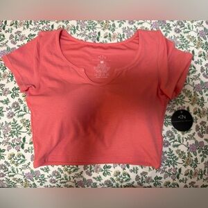 Klassy Network Coral U-shaped Short Sleeve Crop Top